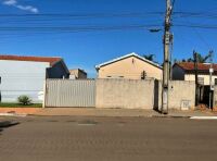 Imagem de VENDA - CASA NO CENTRO COM ÓTIMA LOCALIZAÇÃO